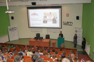 Powitanie uczestników spotkania przez Panią Anetę Żurek - Dyrektor RODN WOM